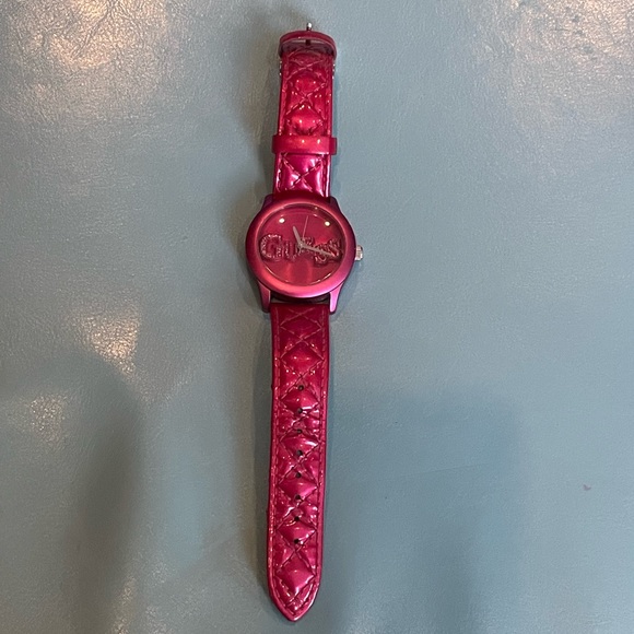 👚Pink guess watch - Picture 3 of 6
